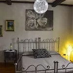 La Dolce Nocleg ze śniadaniem 3*