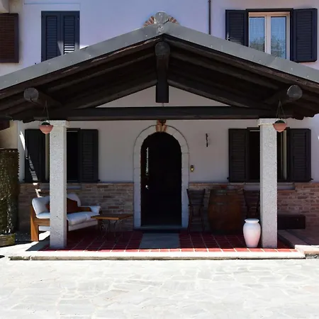 La Dolce Bed & Breakfast